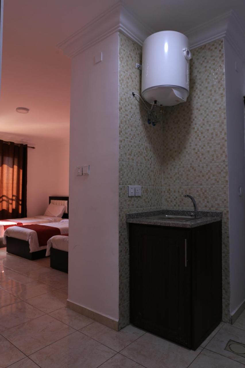 วีคเอนด์ โฮเต็ล อกาบา Hotel อคาบา ภายนอก รูปภาพ